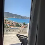 Selini By Deniastella Apartment